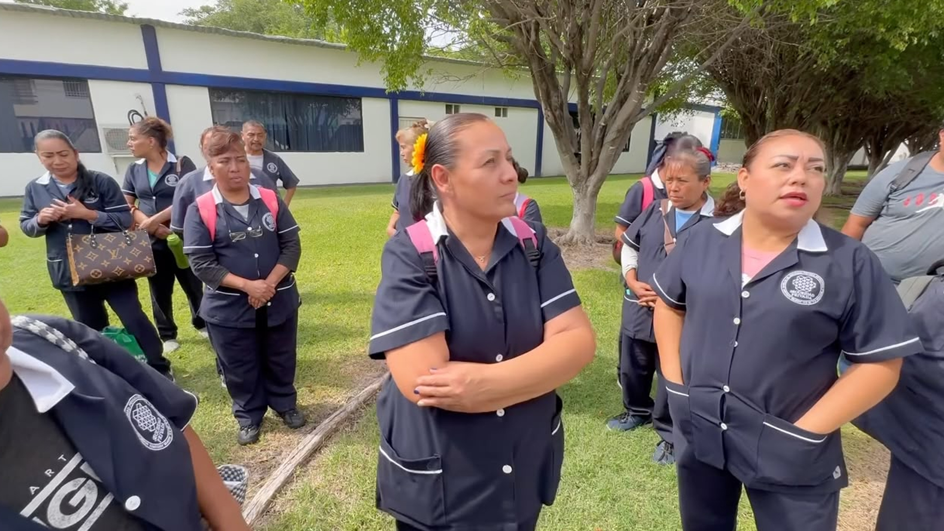 PROTESTAN TRABAJADORES EN EL TECNOLÓGICO DE ZACATEPEC