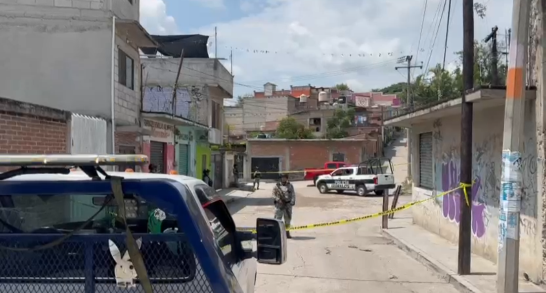 ATAQUE ARMADO DEJA UN MUERTO Y UN HERIDO EN LA CALLE PABLO TORRES BURGOS EN AYALA